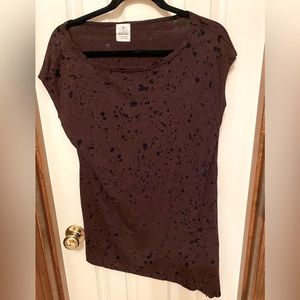 Evereve + Micheal Star burgundy sleeveless shirt medium